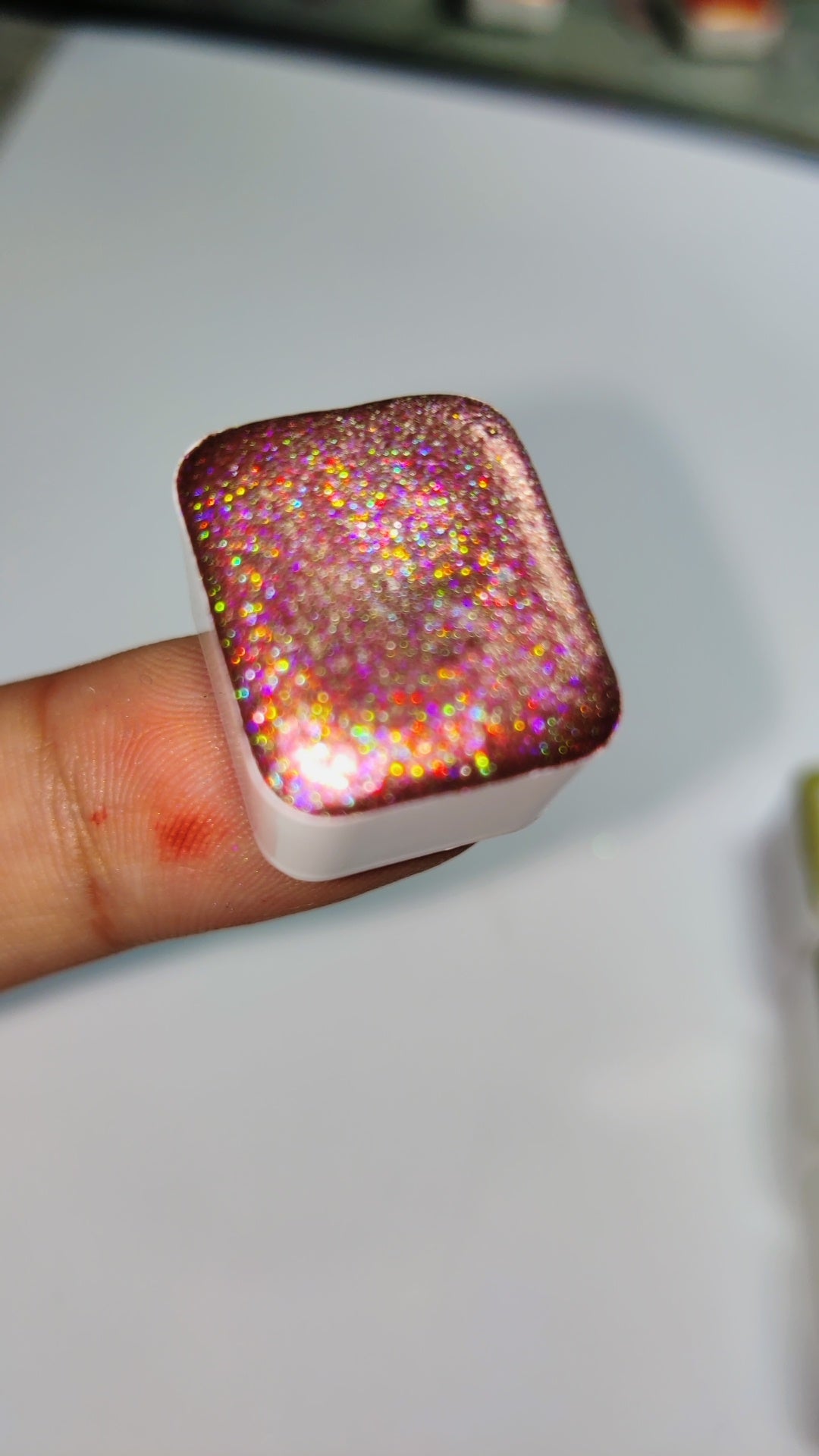 Holographic micas~