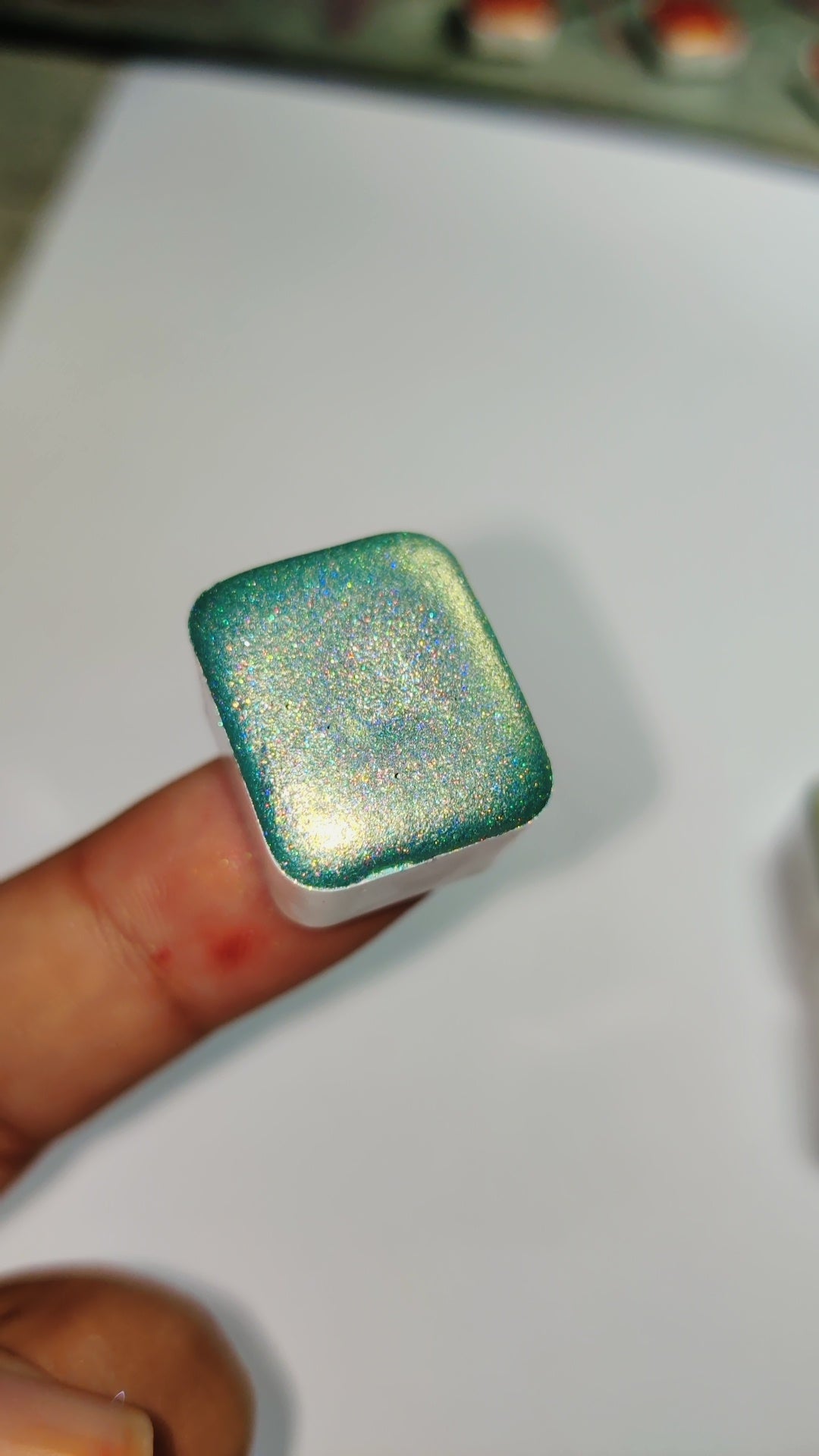 Holographic micas~
